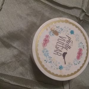 Pretty vulgar setting powder